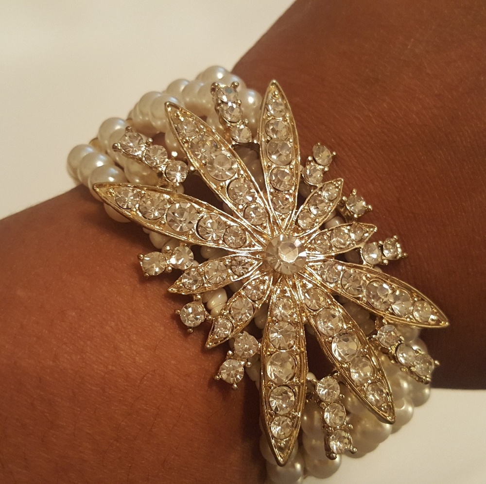 Faux Pearl accent bracelet